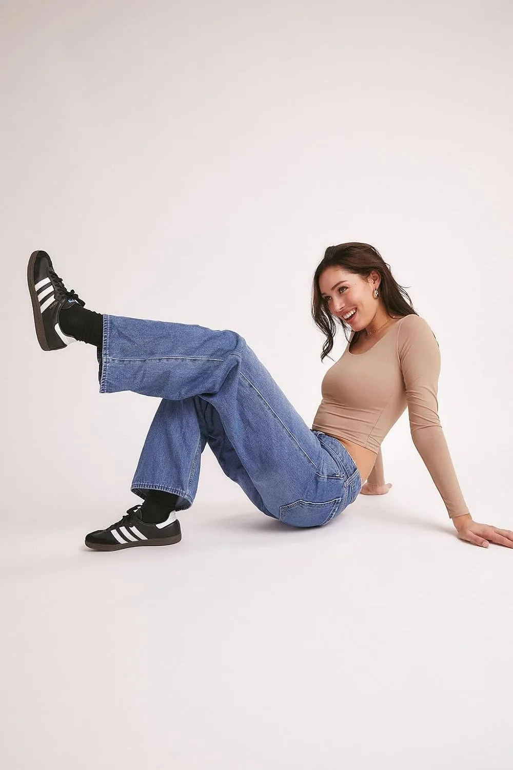 Almere Long Sleeve Top for Women, Contour Double-Lined Seamless Smooth Fabric Sleeved Basic Top w/Low Neck Cut