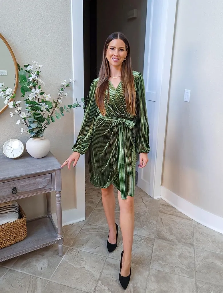 Naggoo Women's Long Sleeve Wrap Dress Semi Formal Velvet Mini Dress Sexy V Neck Cocktail Party Club Dress